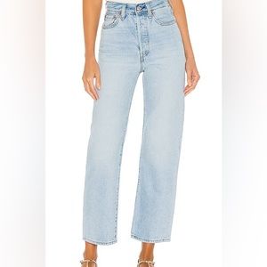 Levi’s Ribcage Straight Size 26 - Middle Road